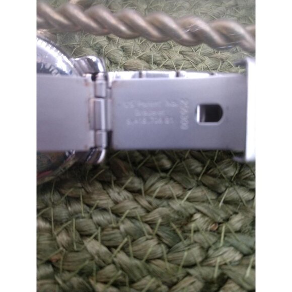 Fossil Womens Stainless Steel Analog Watch With White Dial & Crystal Accents - Picture 4 of 5